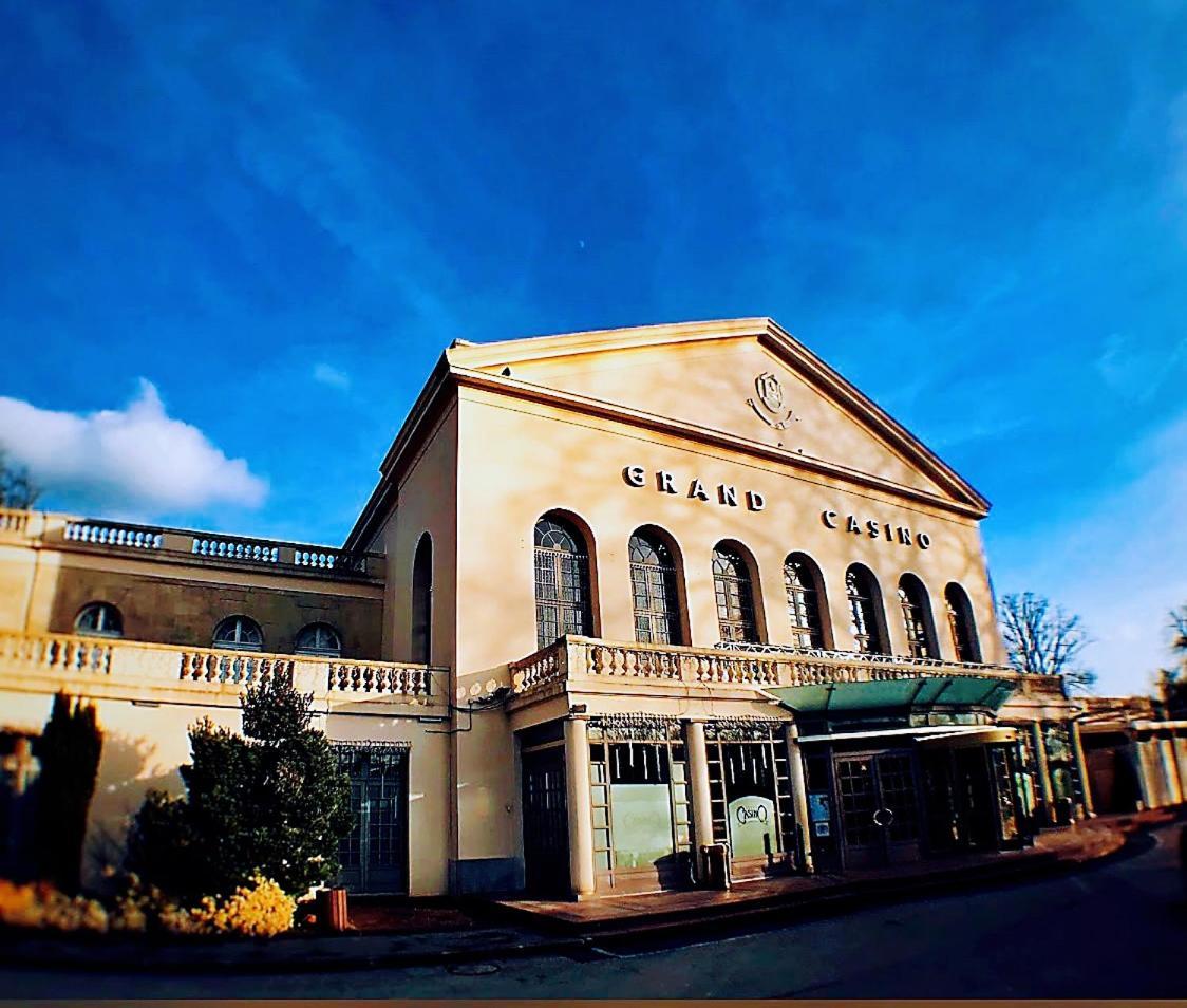 Porte Du Casino Forges-les-Eaux Extérieur photo